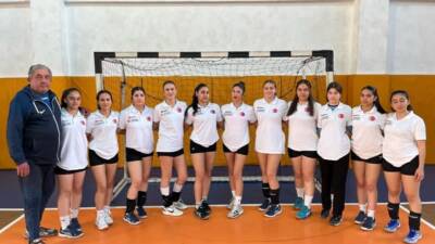 Hatay şampiyonu İskenderunlu kızlar, 6-12 Mayıs tarihlerinde Samsun’da Türkiye için