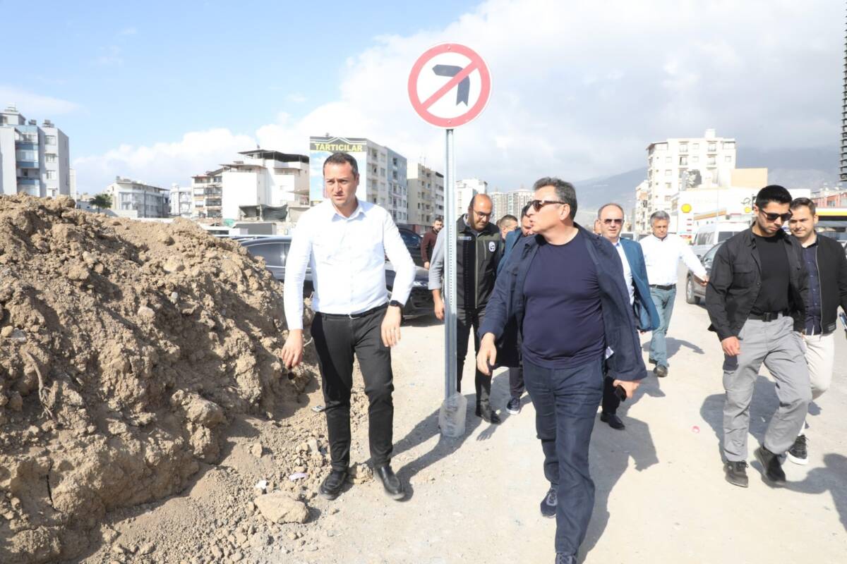 Yoğun trafik akışının olduğu noktada başlatılan genişletme ve çevre düzenlemesiyle