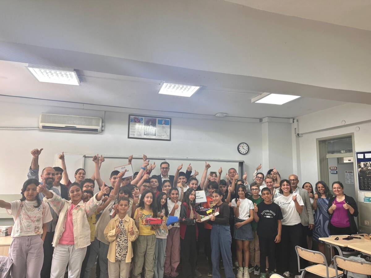 Hatay’ın Defne ilçesindeki öğrenciler, YGA ve Twin Science iş birliğiyle