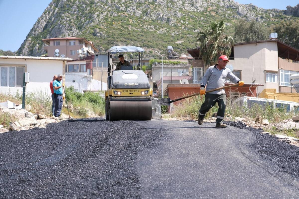 Defne Belediyesi, 6 Şubat depremlerinin ardından hasar gören ve zamanla