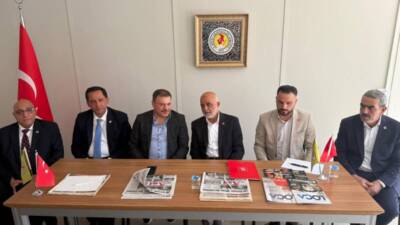 Yeniden Refah Partisi Hatay İl Başkanı Yusuf Yener öncülüğündeki parti