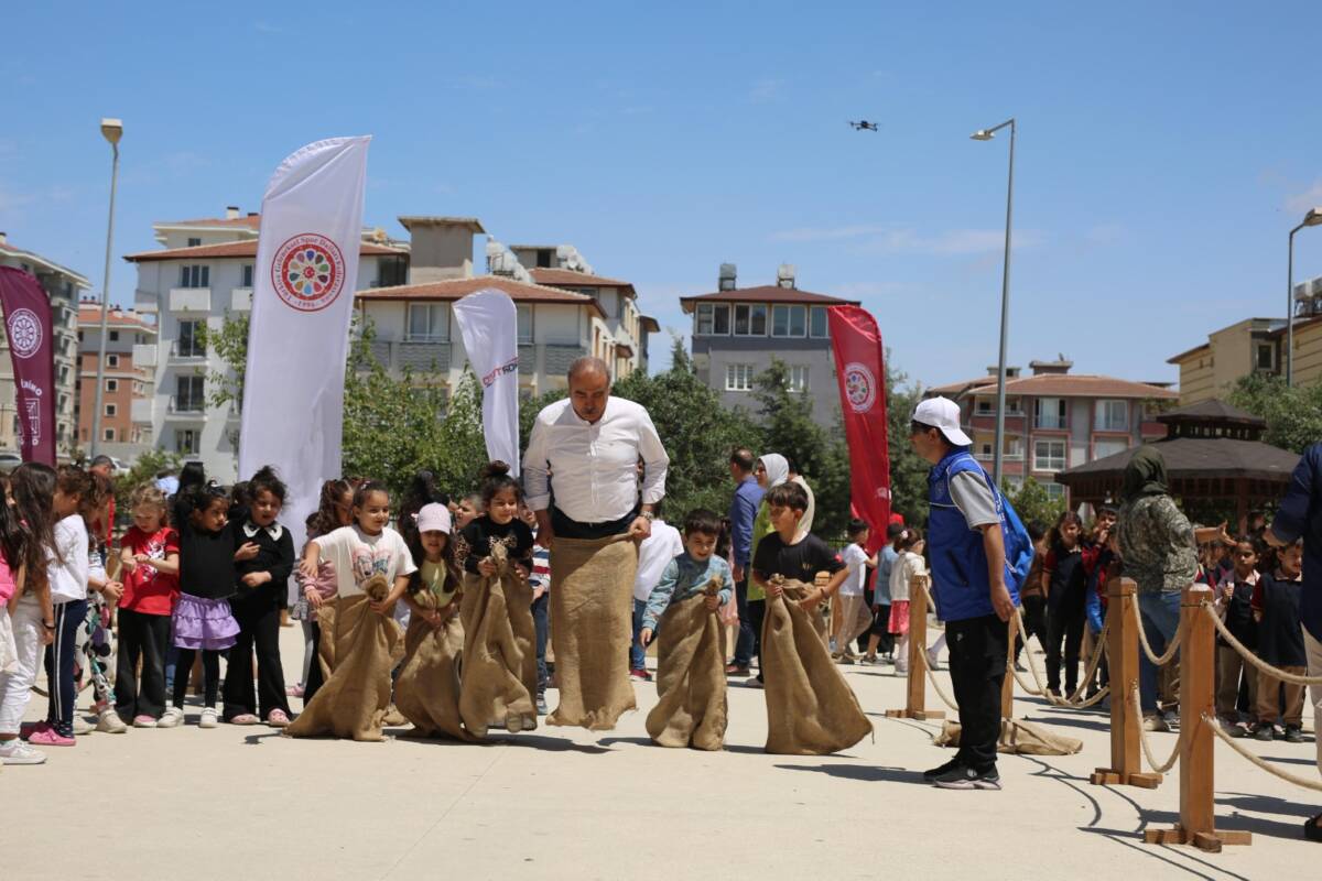 Türkiye Geleneksel Spor Dalları Federasyonu tarafından hayata geçirilen Geleneksel Oyunlar