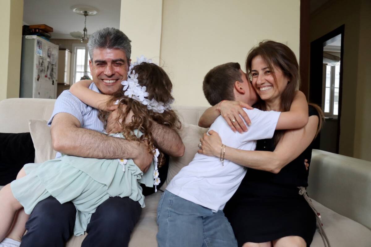 Hatay’ın Defne ilçesinde, 14 yıllık evli Hülya ve Erkan Dibo