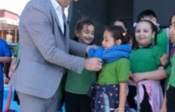 Defne Belediye Başkanı Halil İbrahim Özgün, geçtiğimiz günlerde Aşağıokçular İlköğretim