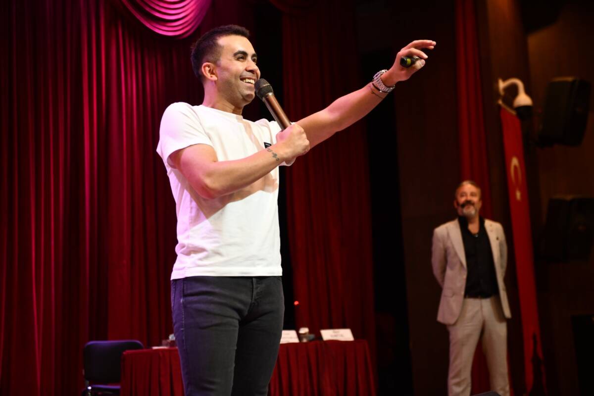 Hatay Mustafa Kemal Üniversitesi (HMKÜ), öğrencilerin kamu sektörüne yönelimlerini desteklemek