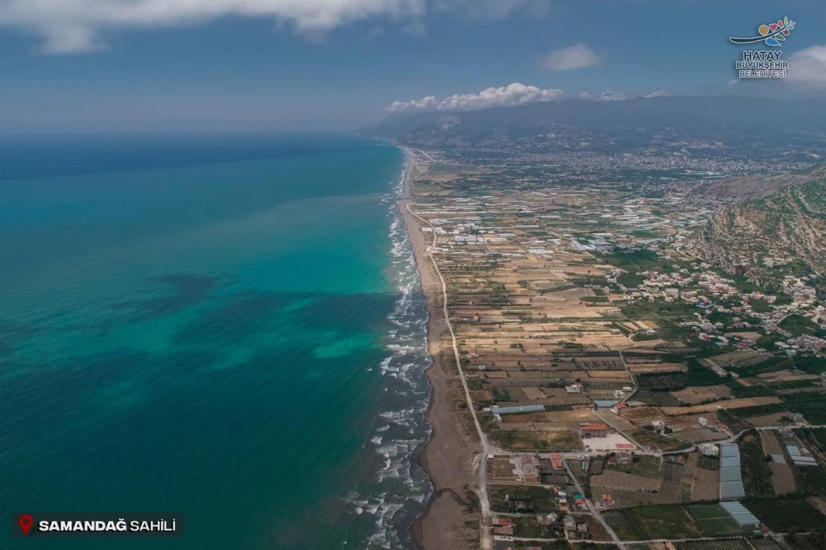 Türkiye'deki 567 mavi bayraklı plajdan birinin bile bulunmadığı Hatay, denizi