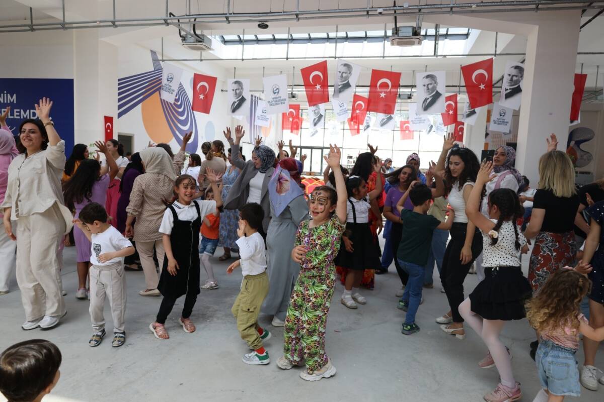 Hatay Büyükşehir Belediyesi, Cumhurbaşkanı Recep Tayyip Erdoğan’ın 2025 yılını “Aile