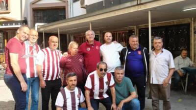 Ligden düşmesi kesinleşmiş olmasına rağmen, Hatayspor taraftarı takımlarına olan sevgisini