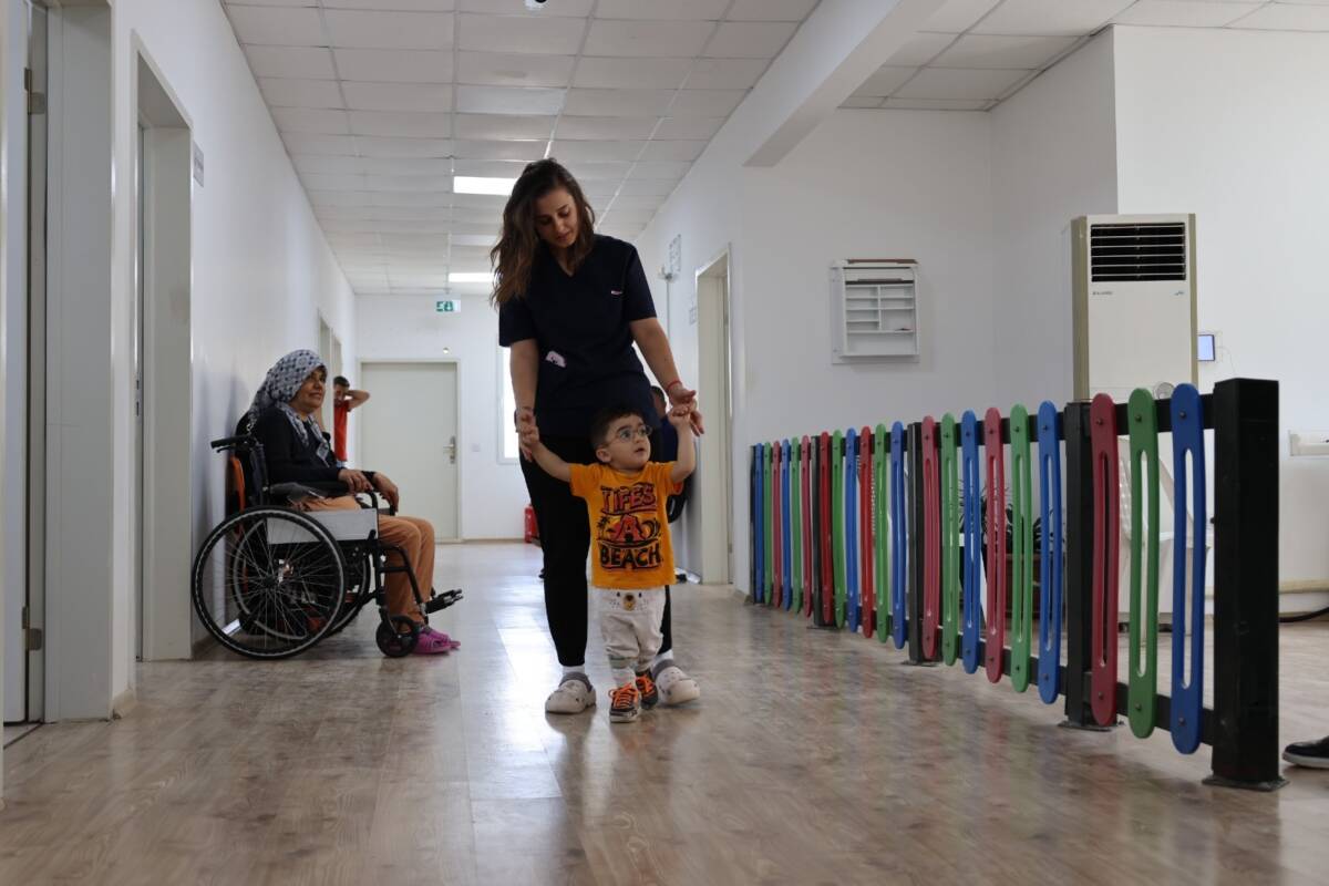 Hatay Büyükşehir Belediyesi (HBB), sosyal belediyecilik anlayışı çerçevesinde hizmet verdiği