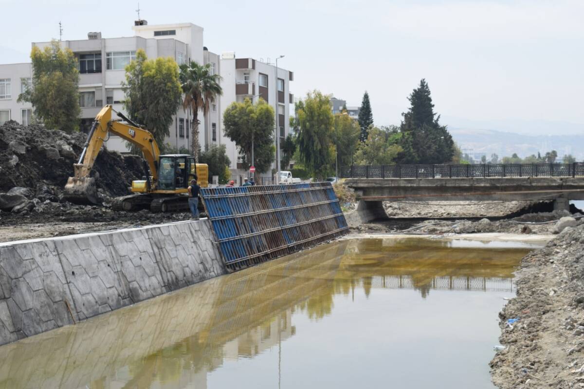 Hatay Büyükşehir Belediyesi (HBB), İskenderun’un yıllardır çözüm bekleyen çevre sorunlarından
