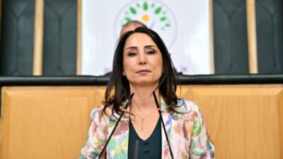 DEM Parti Eş Genel Başkanı Tülay Hatimoğulları, PKK’nın silah bırakması