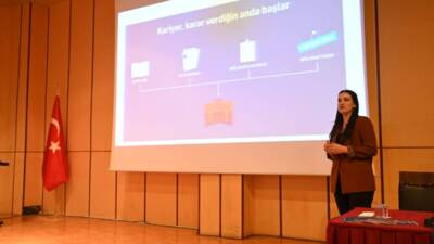 Hatay Mustafa Kemal Üniversitesi’nde gerçekleştirilen kariyer konferansında, dünyanın en iyi