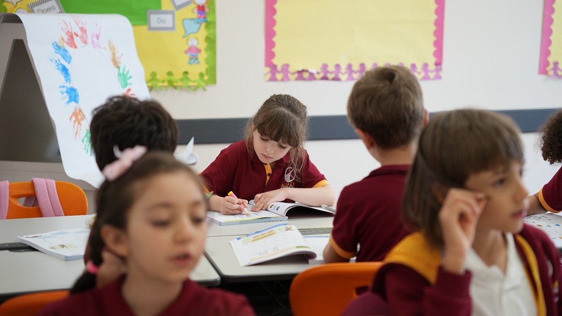 Ticaret Bakanlığı, "Dünya uluslararası öğrenci hareketliliğinden aldığımız pay, 2020'de yüzde