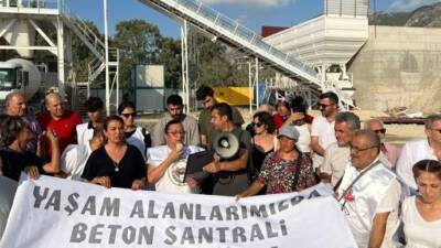 Hatay’ın Defne ilçesine bağlı Döver Mahallesi’nde, Hatay 3. İdare Mahkemesi
