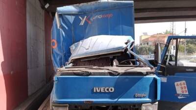 Hatay’ın Dörtyol ilçesinde sabah saatlerinde meydana gelen trafik kazasında, işçi