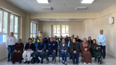 Antakya’da düzenlenen cenaze hizmetleri kursunu başarıyla tamamlayan 40 kursiyere sertifikaları