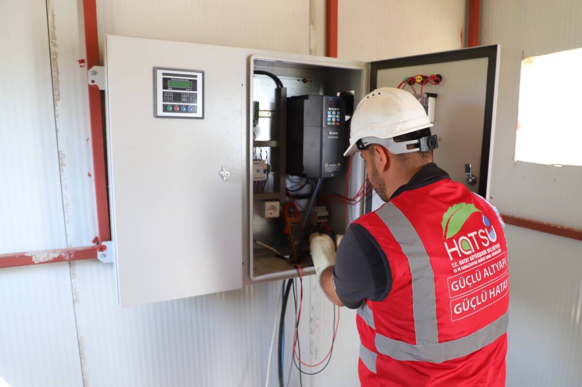 Hatay Büyükşehir Belediyesi (HBB), içme ve kullanma suyunun vatandaşlara aralıksız