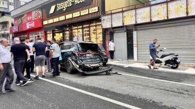İskenderun Denizciler Mahallesi’nde meydana gelen kazada, fren arızası yaşayan bir