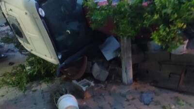 Kırıkhan ilçesinde saman yüklü traktörün devrilmesi sonucu römorkun altında kalan