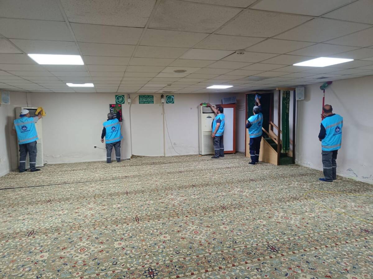 Hatay Büyükşehir Belediyesi (HBB), Kurban Bayramı öncesinde il genelinde yoğunluk