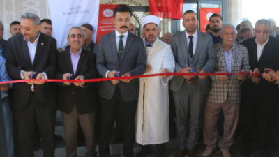 Hatay’ın Altınözü ilçesinde 6 Şubat depremlerinde yıkılan iki cami, mahalle