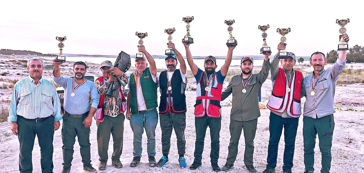 Şanlıurfa’nın Bozova ilçesinde düzenlenen 6. Geleneksel Atış Yarışması, Hatay Atıcılık