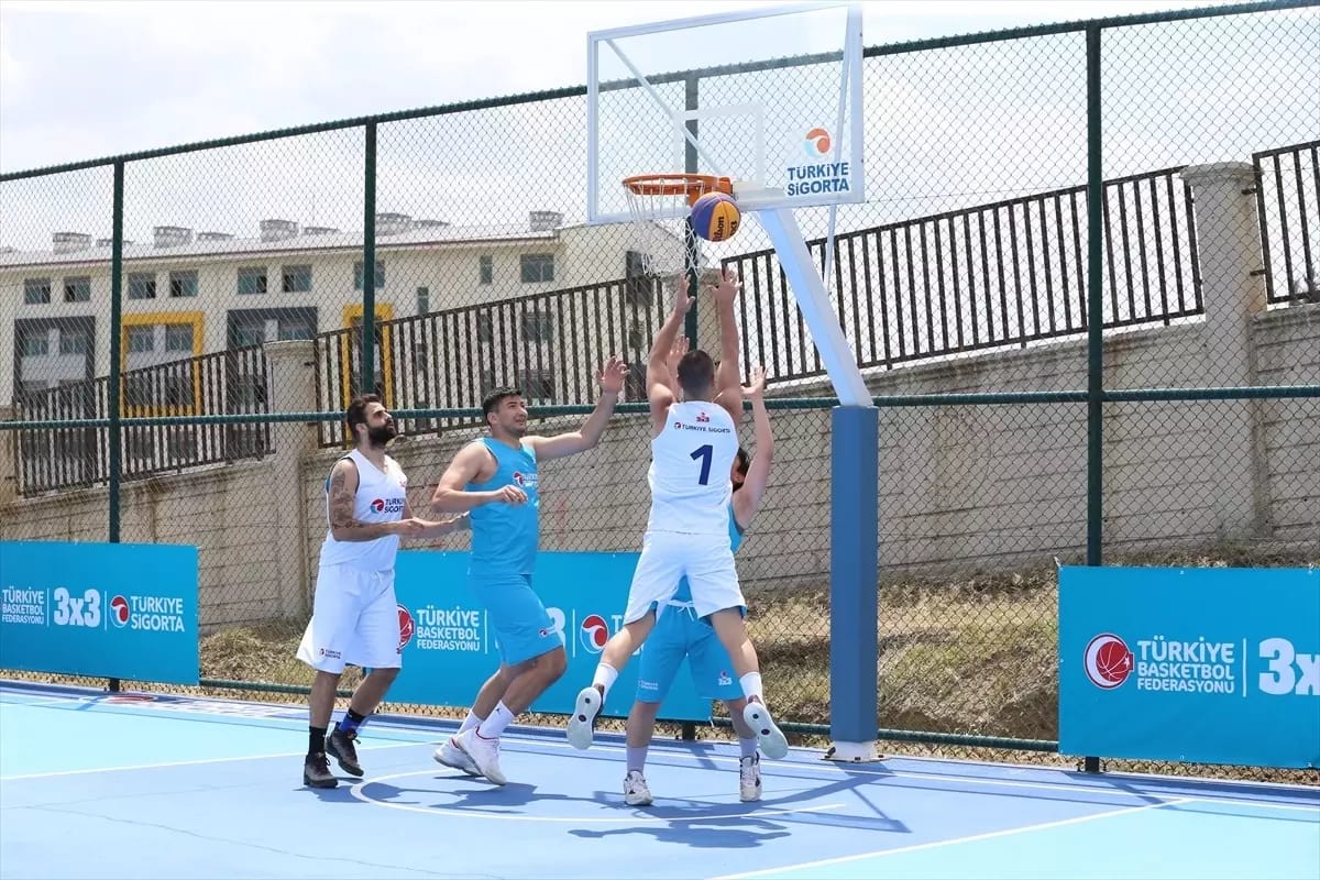 Türkiye Sigorta ve Türkiye Basketbol Federasyonu iş birliğiyle düzenlenen 3×3