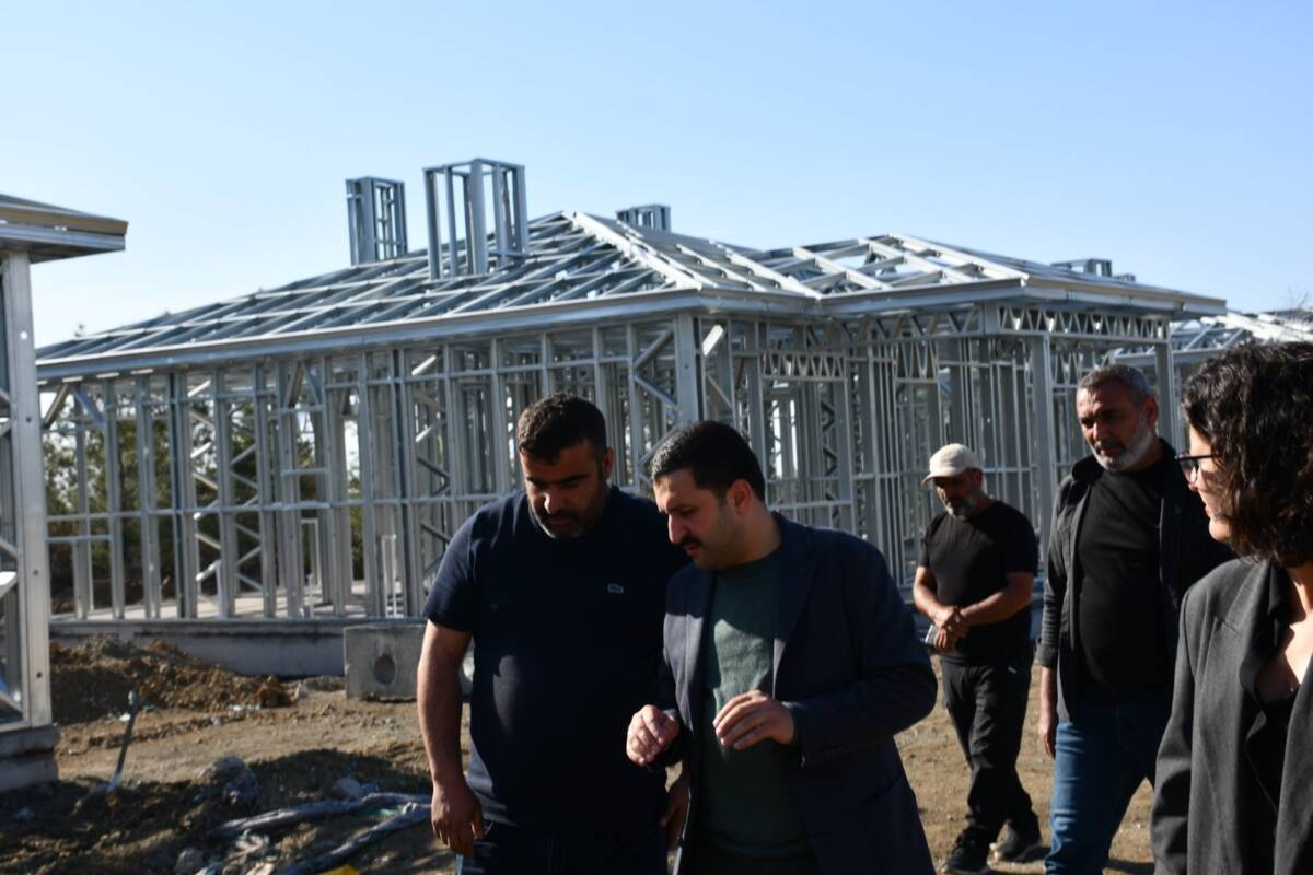Belen Kaymakamı Mahmut Sami Yılmaz, yapım aşamasındaki Müftüler Köy Evleri