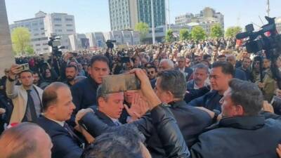 CHP Genel Başkanı Özgür Özel, vefat eden TBMM Başkanvekili ve