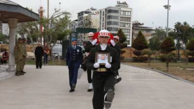 Hatay’ın İskenderun ilçesinde, hayatını kaybeden Emekli Deniz Yarbay Yavuz Ünlü,
