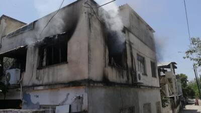Hatay’ın Dörtyol ilçesi Ocaklı Mahallesi’nde bulunan bir müstakil ev, çıkan