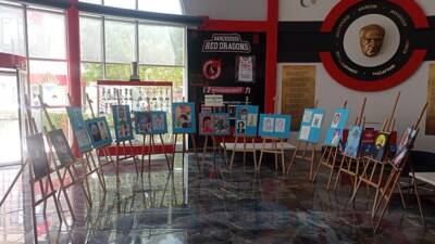 Müzik ve sanatla iç içe büyüyen Özgü Ada Yanar, henüz