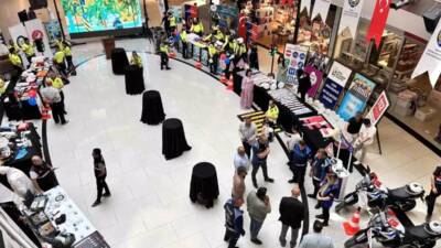 Hatay’ın İskenderun ilçesindeki bir alışveriş merkezinde düzenlenen Karayolu Güvenliği ve