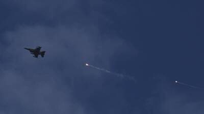 İsrail ordusu, Suriye’ye yönelik son hava saldırılarını 12 savaş uçağıyla