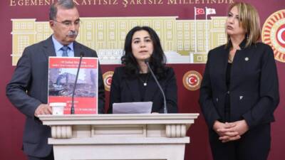 6 Şubat depremlerinde annesini kaybeden Kübra Özyurt, Özyurt Apartmanı ile