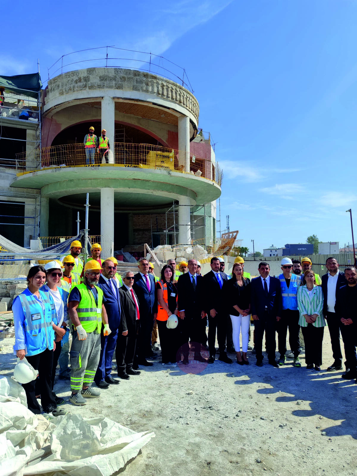 Kahramanmaraş merkezli depremlerde ağır hasar gören Hatay Meclis Binası, yeniden