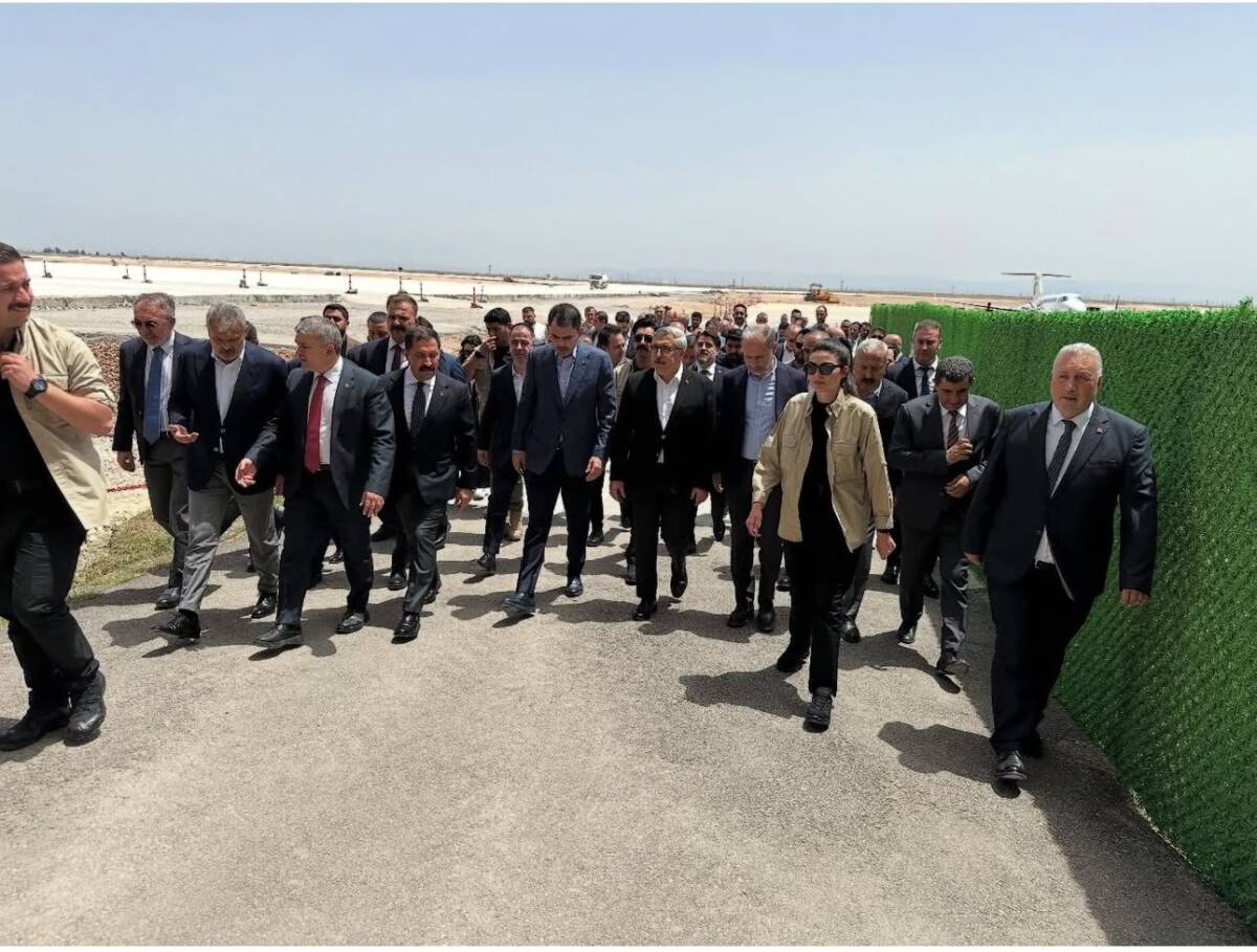 &nbsp; Çevre, Şehircilik ve İklim Değişikliği Bakanı Murat Kurum, bir