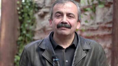 DEM Parti İstanbul Milletvekili ve TBMM Başkanvekili Sırrı Süreyya Önder,