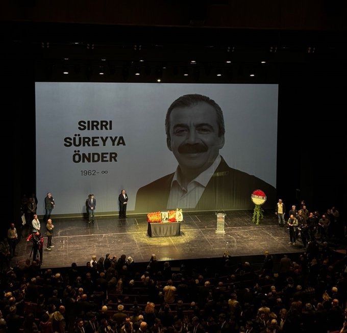 Kalp rahatsızlığı nedeniyle tedavi gördüğü hastanede hayatını kaybeden TBMM Başkanvekili