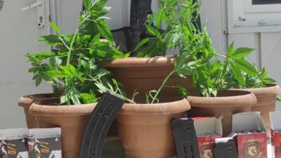 Hatay Emniyet Müdürlüğü ekipleri, 18 Mayıs 2025 tarihinde Defne ilçesi