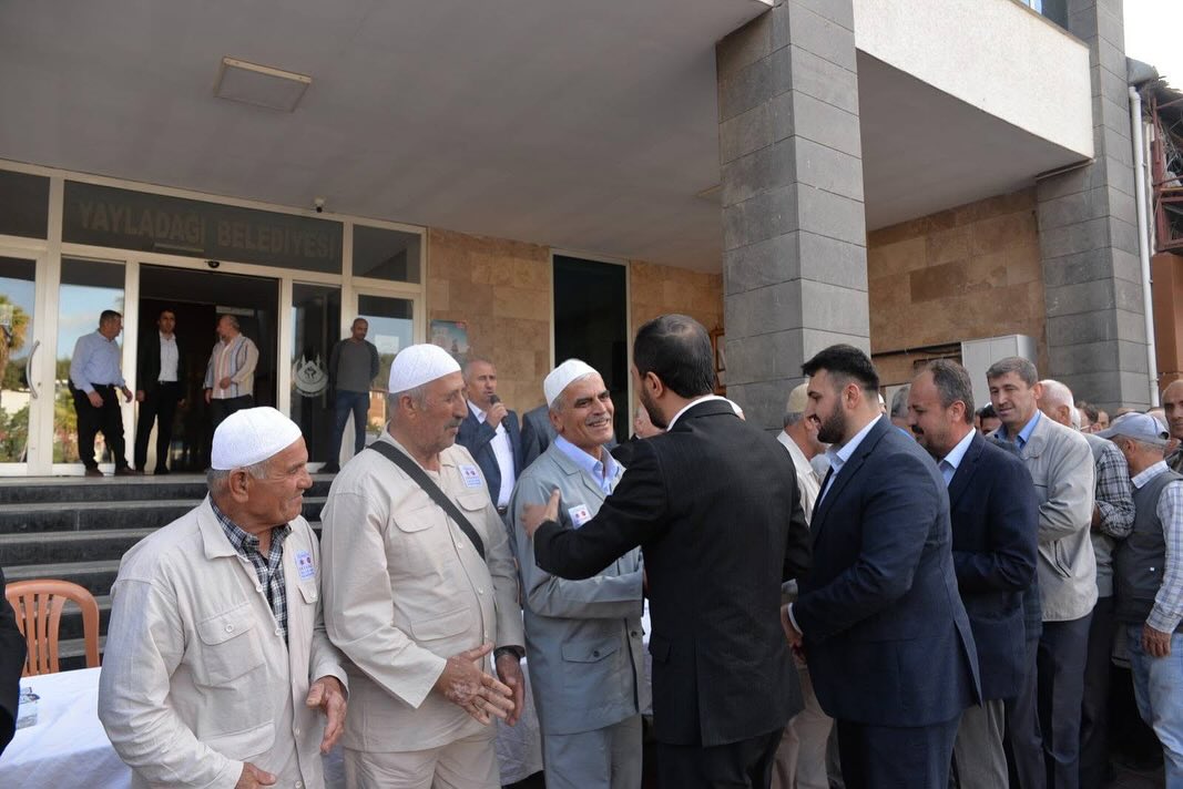 Hatay’ın Yayladağı ilçesinde hac farizasını yerine getirmek üzere yola çıkan