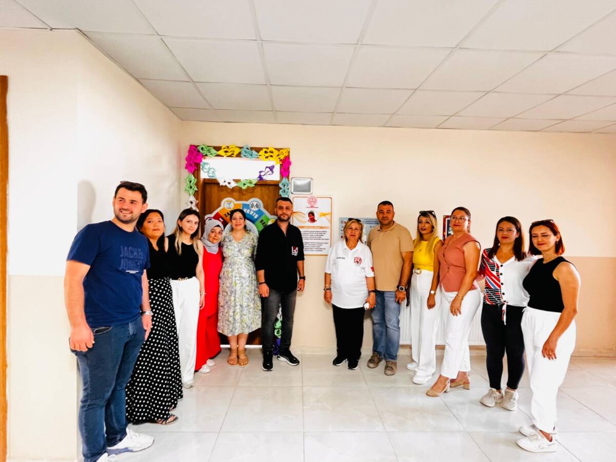 Depremin derin yaralar bıraktığı Hatay’ın Antakya ilçesinde, 6sıfır2 Ailesi anlamlı