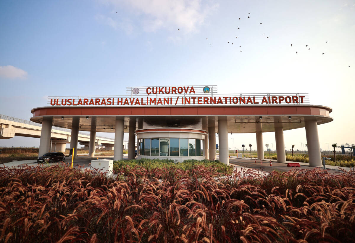 Yaz sezonunun başlamasıyla birlikte Çukurova Uluslararası Havalimanı’ndan yeni destinasyonlara direkt
