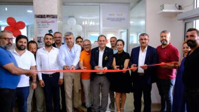 Defne Belediyesi, gençlerin teknolojiye erişimini artırmak ve gelişen dünyaya ayak