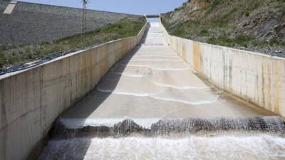 Geçen yıl bu zamanlar kontrollü tahliye yapılan Karaçay Barajı’nda bugün
