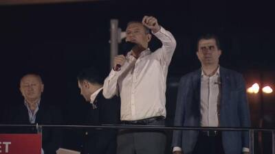 CHP Genel Başkanı Özgür Özel’in, İstanbul Gaziosmanpaşa’daki mitingde İstanbul Cumhuriyet