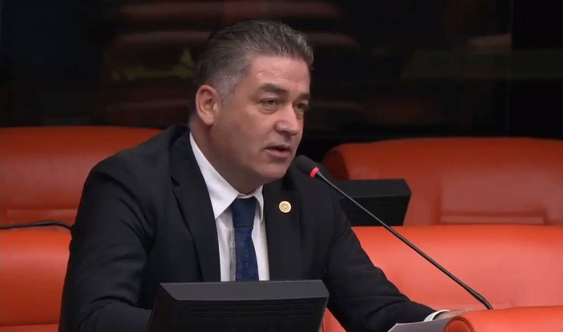 Manisa Büyükşehir Belediye Başkanı Ferdi Zeyrek’in elektrik çarpması sonucu ağır