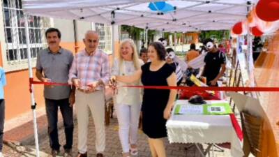 Defne ilçesi Aşağıokçular Mahallesi’nde eğitim-öğretime devam eden Muhtar Ahmet Yiğitoğlu