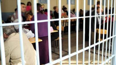 Cezaevlerinde kalan mahkum ve tutuklu sayısı 416 bini geçti. Bu