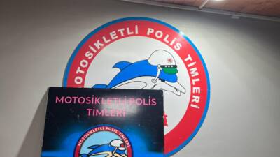 Hatay Emniyet Müdürlüğü’nün İskenderun’daki kaçakçılıkla mücadele operasyonunda bandrolsüz sigara ve